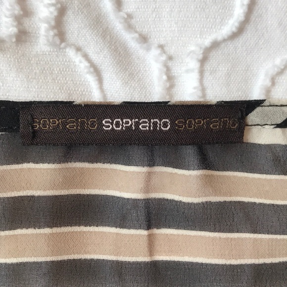 Soprano Black and Tan striped top - Picture 3 of 3